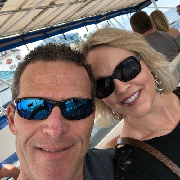 Meet your Posher, Rhonda - Picture 1 of 1